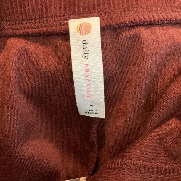 Anthropologie • NWT Daily Practice Velour Corduroy Flare Pants Burgundy Size XL - Picture 3 of 11